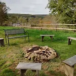 Champs Erezée , Genieten In Elk Seizoen Érezée