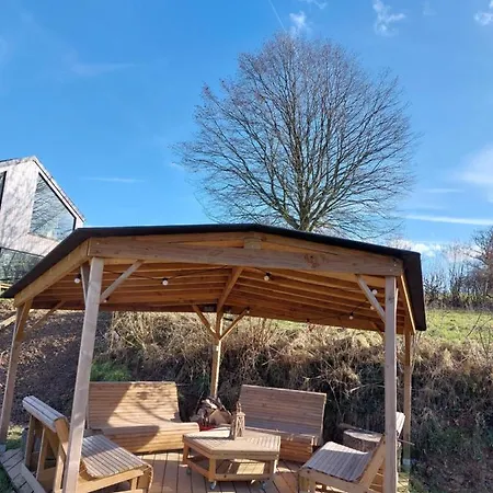 Champs , Genieten In Elk Seizoen Érezée