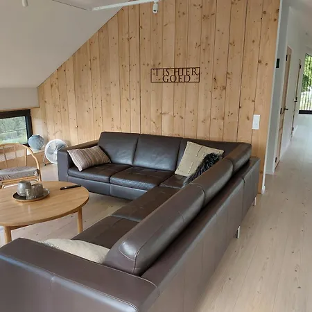 Champs Erezée , Genieten In Elk Seizoen Casa vacanze