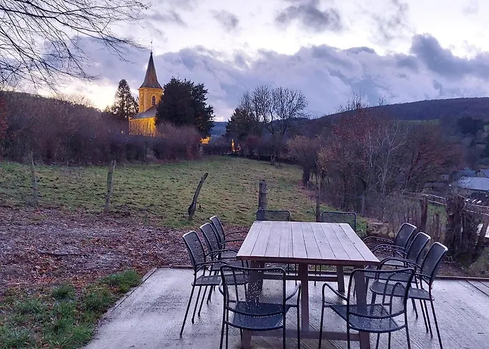 Champs Erezée , Genieten In Elk Seizoen Hébergement de vacances Érezée