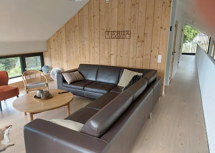 Champs Erezée , Genieten In Elk Seizoen Hébergement de vacances