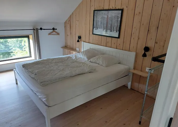 Champs Erezée , Genieten In Elk Seizoen Hébergement de vacances *